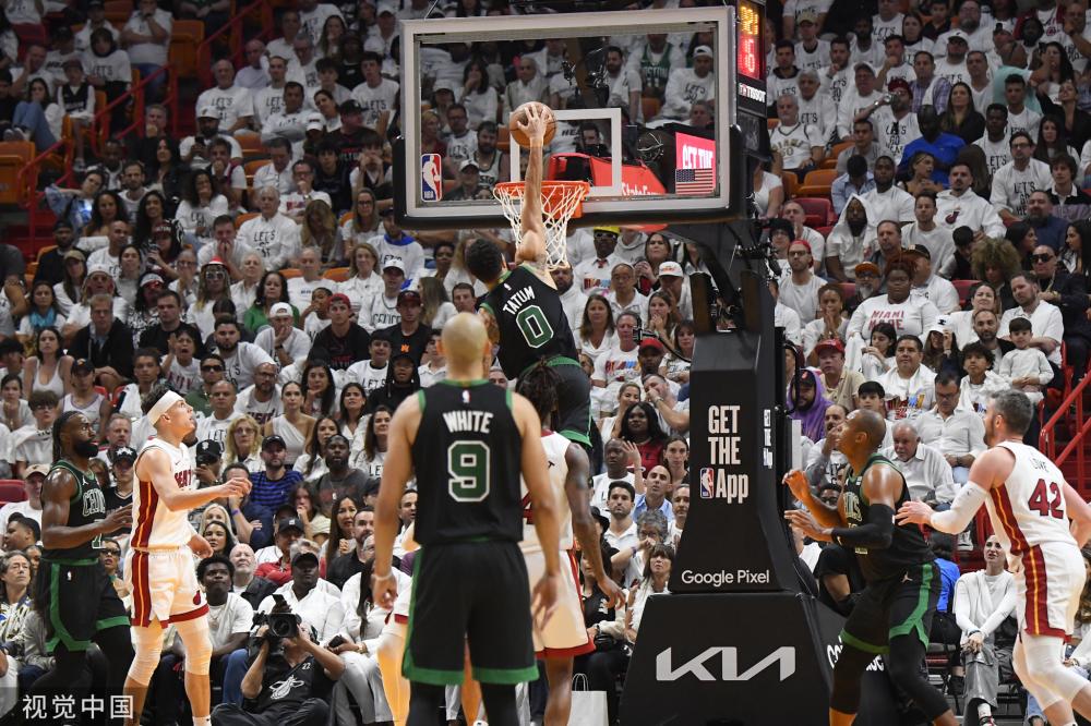 明了在逆境 明了在逆境