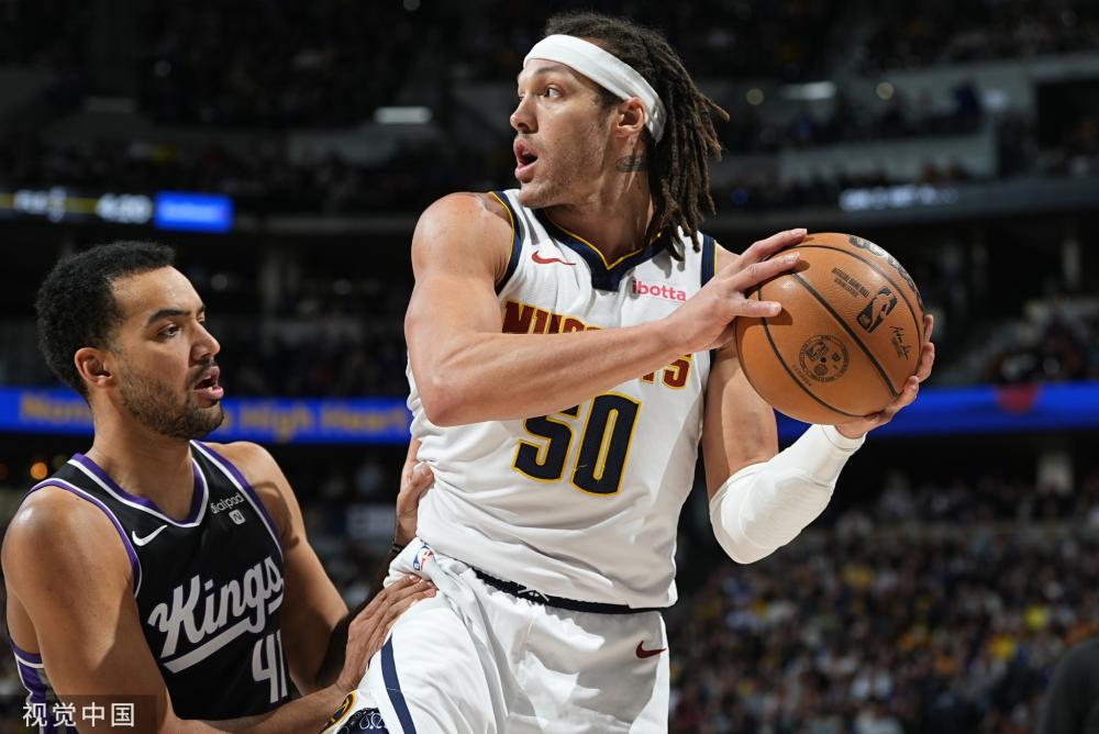 现无疑给球 现无疑给球