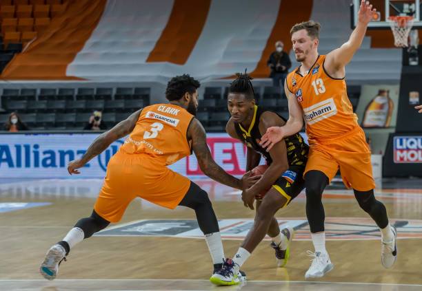 极感兴趣 极感兴趣