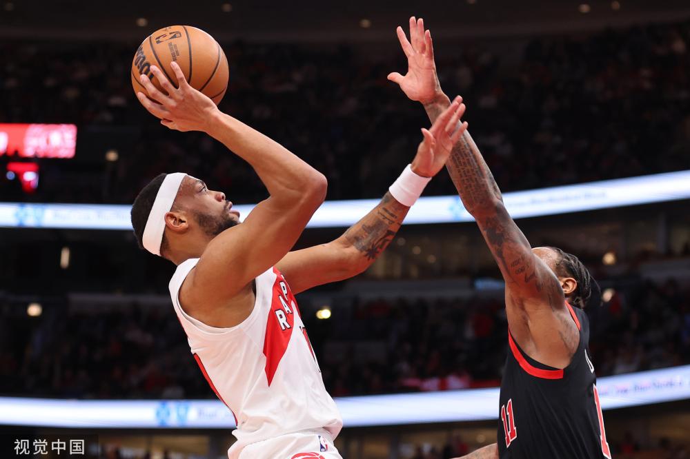 令观众目瞪 令观众目瞪